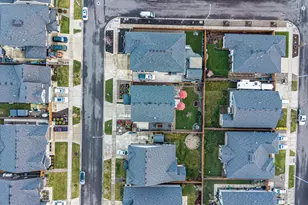 820 Tyson Ln, Eugene, OR 97404 - Photo 45