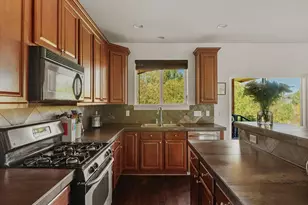 5610 SW Schiffler Pl, Beaverton, OR 97005 - Photo 17