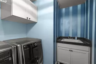 15394 SW Oakmont Pl, Portland, OR 97224 - Photo 25