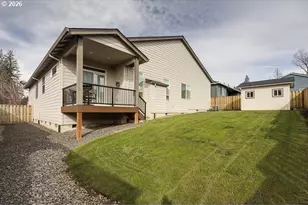 1668 NE Clayton Dr, Estacada, OR 97023 - Photo 33