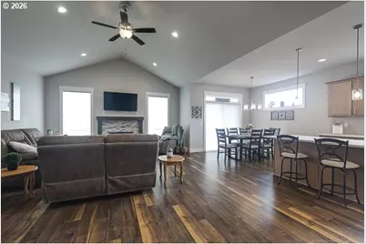 1668 NE Clayton Dr, Estacada, OR 97023 - Photo 7