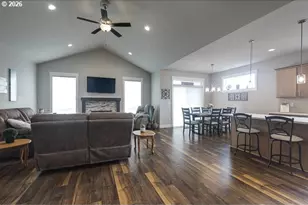 1668 NE Clayton Dr, Estacada, OR 97023 - Photo 7