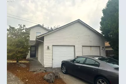 14811/14813 NE Fremont Ct, Portland, OR 97230 - Photo 1