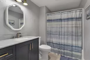 33844 Sunnyview Dr NE, Albany, OR 97322 - Photo 17