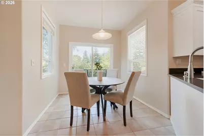 9615 SW 49th Ave, Portland, OR 97219 - Photo 7
