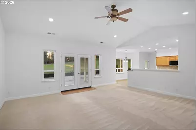 982 Doerner Rd, Roseburg, OR 97471 - Photo 5