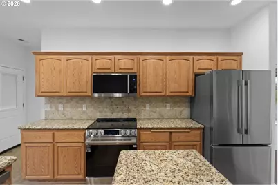 982 Doerner Rd, Roseburg, OR 97471 - Photo 9