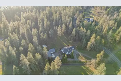 982 Doerner Rd, Roseburg, OR 97471 - Photo 33