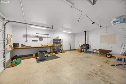 982 Doerner Rd, Roseburg, OR 97471 - Photo 29