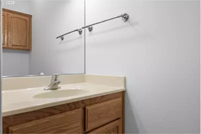 982 Doerner Rd, Roseburg, OR 97471 - Photo 11