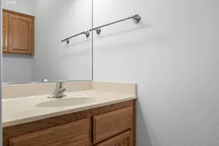 982 Doerner Rd, Roseburg, OR 97471 - Photo 11