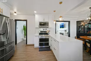 1515 19th St NE, Salem, OR 97301 - Photo 19