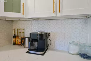 1515 19th St NE, Salem, OR 97301 - Photo 21