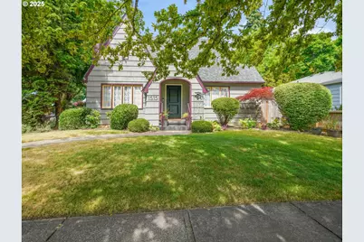 1515 19th St NE, Salem, OR 97301 - Photo 1