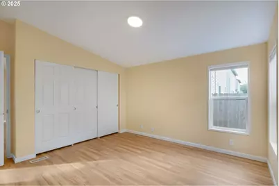 521 NE Mariners Loop #79, Portland, OR 97211 - Photo 23