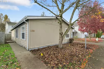 521 NE Mariners Loop #79, Portland, OR 97211 - Photo 1
