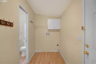 521 NE Mariners Loop, Portland, OR 97211 - Photo 19