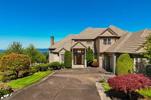9211 SE Highgate Dr, Happy Valley, OR 97086 - Photo 1