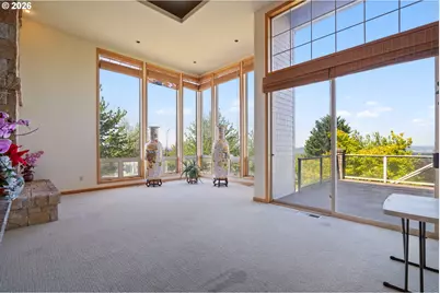 9211 SE Highgate Dr, Happy Valley, OR 97086 - Photo 9