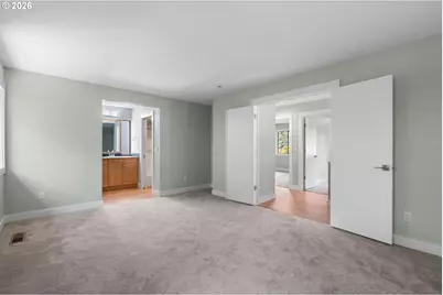 9836 SW Quail Post Rd, Portland, OR 97219 - Photo 11