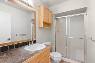 9836 SW Quail Post Rd, Portland, OR 97219 - Photo 15