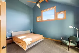 3066 Thomsen Rd, Hood River, OR 97031 - Photo 23