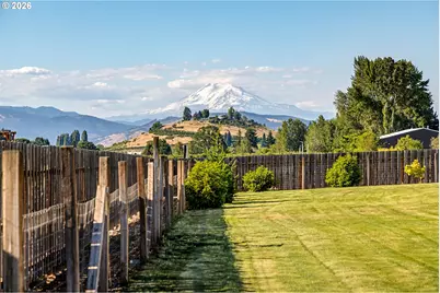 3066 Thomsen Rd, Hood River, OR 97031 - Photo 11