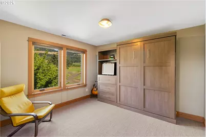3066 Thomsen Rd, Hood River, OR 97031 - Photo 31