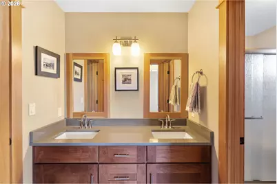 3066 Thomsen Rd, Hood River, OR 97031 - Photo 33