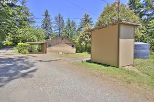 27571 Sitka Ln, Gold Beach, OR 97444 - Photo 23