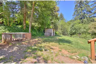 27571 Sitka Ln, Gold Beach, OR 97444 - Photo 17