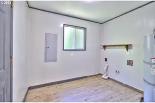 27571 Sitka Ln, Gold Beach, OR 97444 - Photo 9