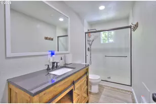 27571 Sitka Ln, Gold Beach, OR 97444 - Photo 11