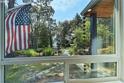360 SE Oak St, White Salmon, WA 98672 - Photo 19