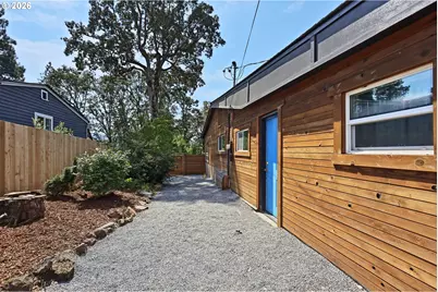360 SE Oak St, White Salmon, WA 98672 - Photo 39