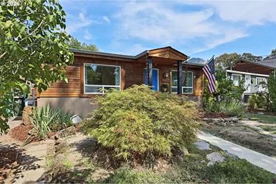360 SE Oak St, White Salmon, WA 98672 - Photo 43