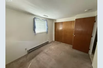 410 Birch St, Drain, OR 97435 - Photo 11