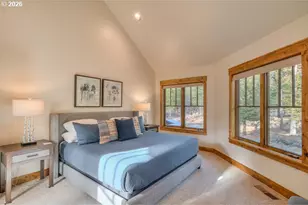 56770 Nest Pine Dr, Bend, OR 97707 - Photo 29