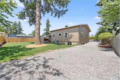 14026 SE Taylor St, Portland, OR 97233 - Photo 7