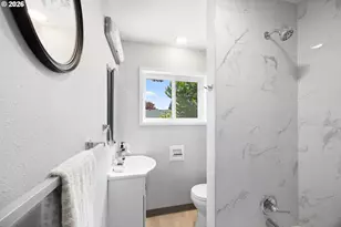 14026 SE Taylor St, Portland, OR 97233 - Photo 23