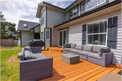 1201 NW Bayshore Dr, Waldport, OR 97394 - Photo 45