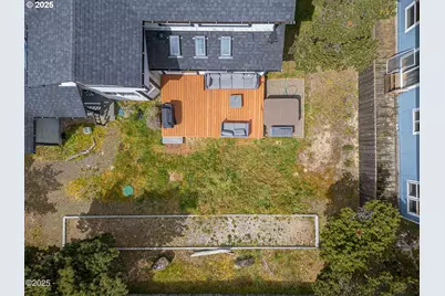1201 NW Bayshore Dr, Waldport, OR 97394 - Photo 47