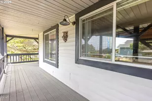 1201 NW Bayshore Dr, Waldport, OR 97394 - Photo 41