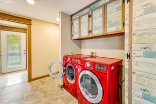 1201 NW Bayshore Dr, Waldport, OR 97394 - Photo 33