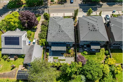 9621 SW 48th Ave, Portland, OR 97219 - Photo 43