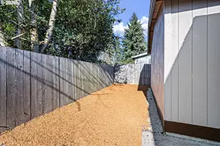 3648 Rivercrest Dr, Eugene, OR 97404 - Photo 35