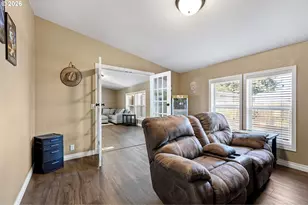 3648 Rivercrest Dr, Eugene, OR 97404 - Photo 15