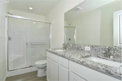 3933 SW Duniway Ln, Gresham, OR 97080 - Photo 23