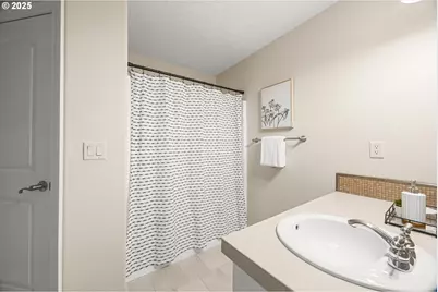 4240 NW Twilight Ter, Portland, OR 97229 - Photo 29
