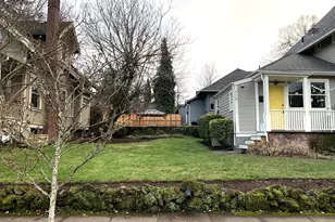 3118 SE Yamhill St, Portland, OR 97214 - Photo 3